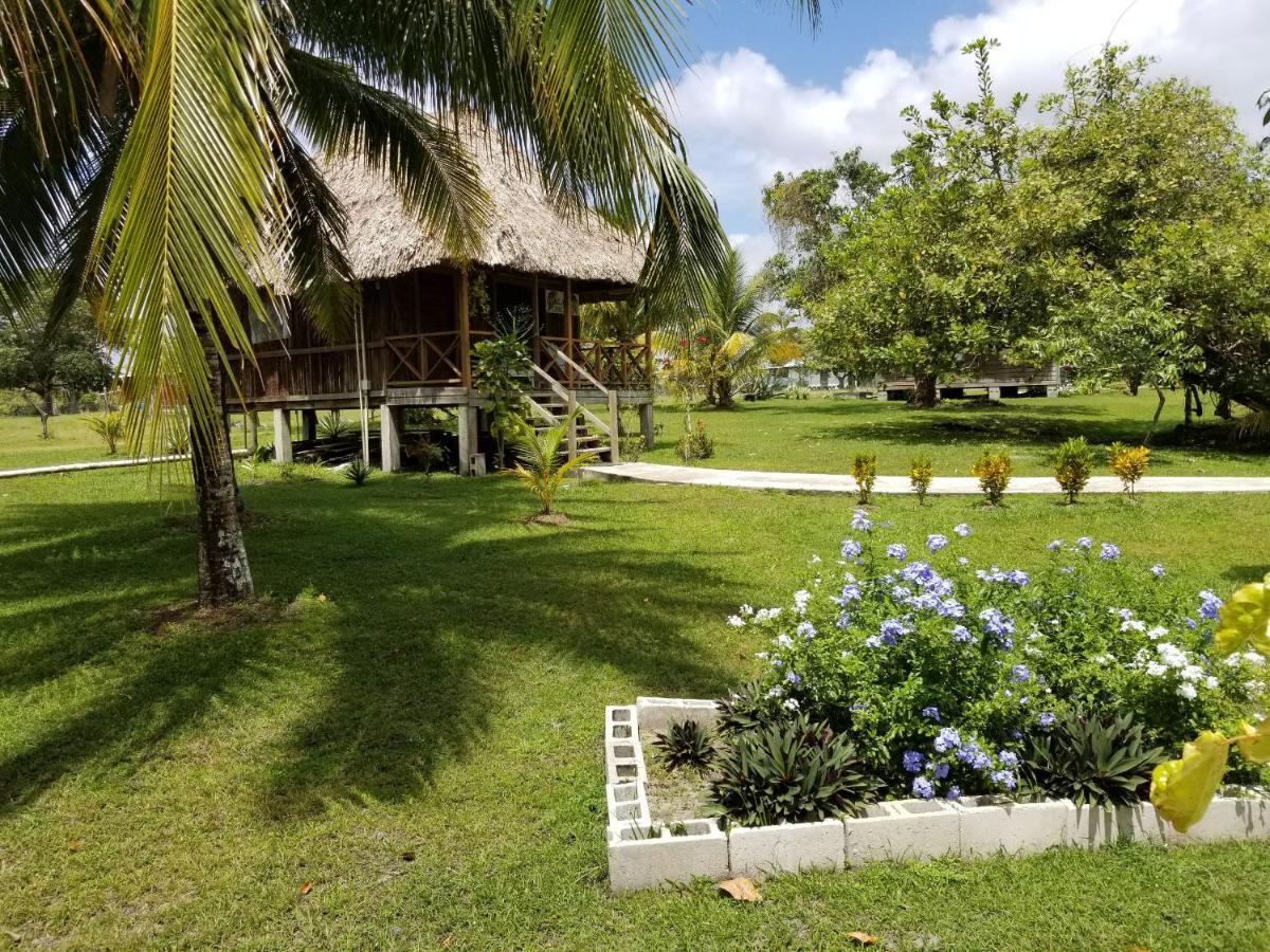 Nature Resort Bermudian Landing Exterior foto